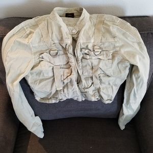 Crop top style khaki jacket